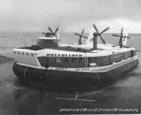 SRN4 Swift (GH-2004) with Hoverlloyd